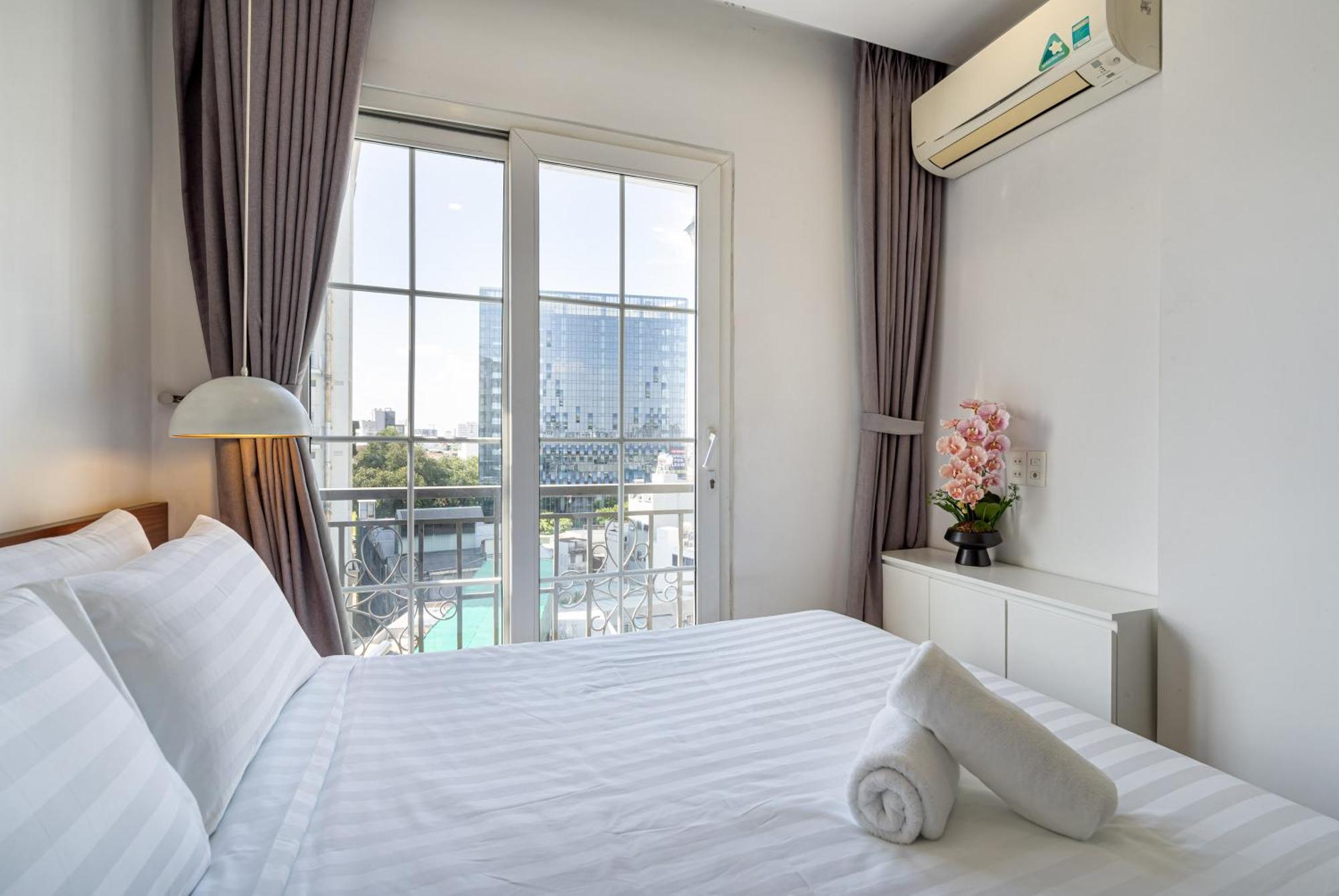 Otis Phu Nhuan Rooftop View *